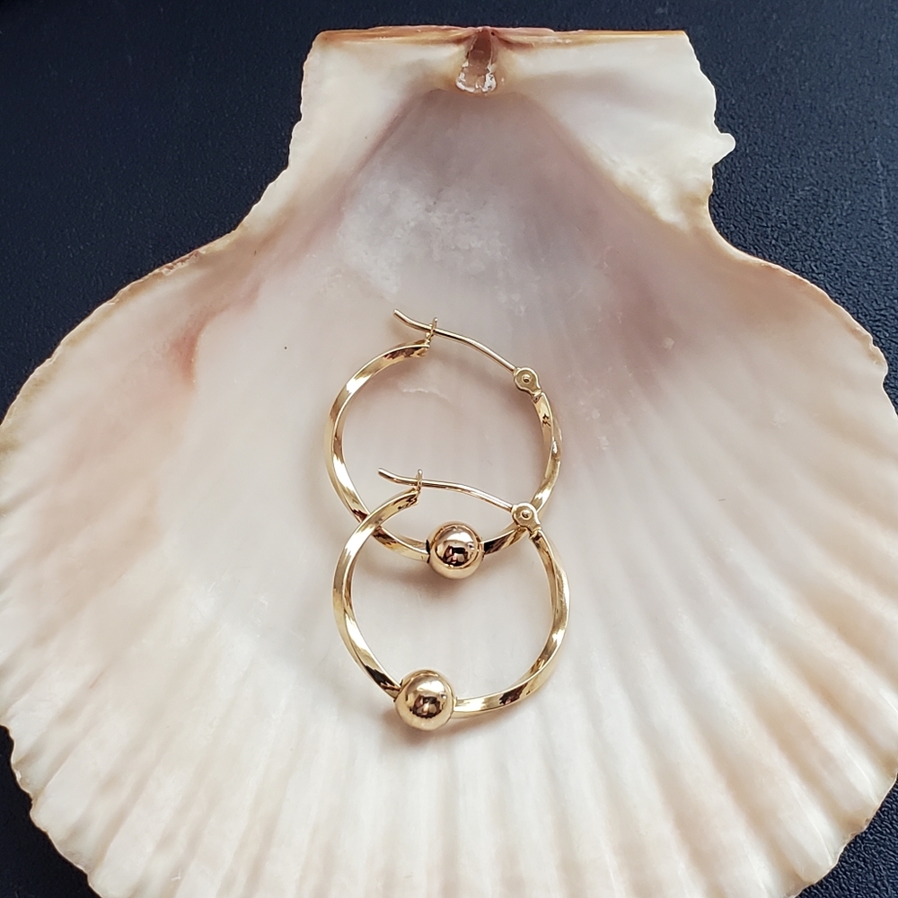 10K Yellow Gold Hoop Earrings
